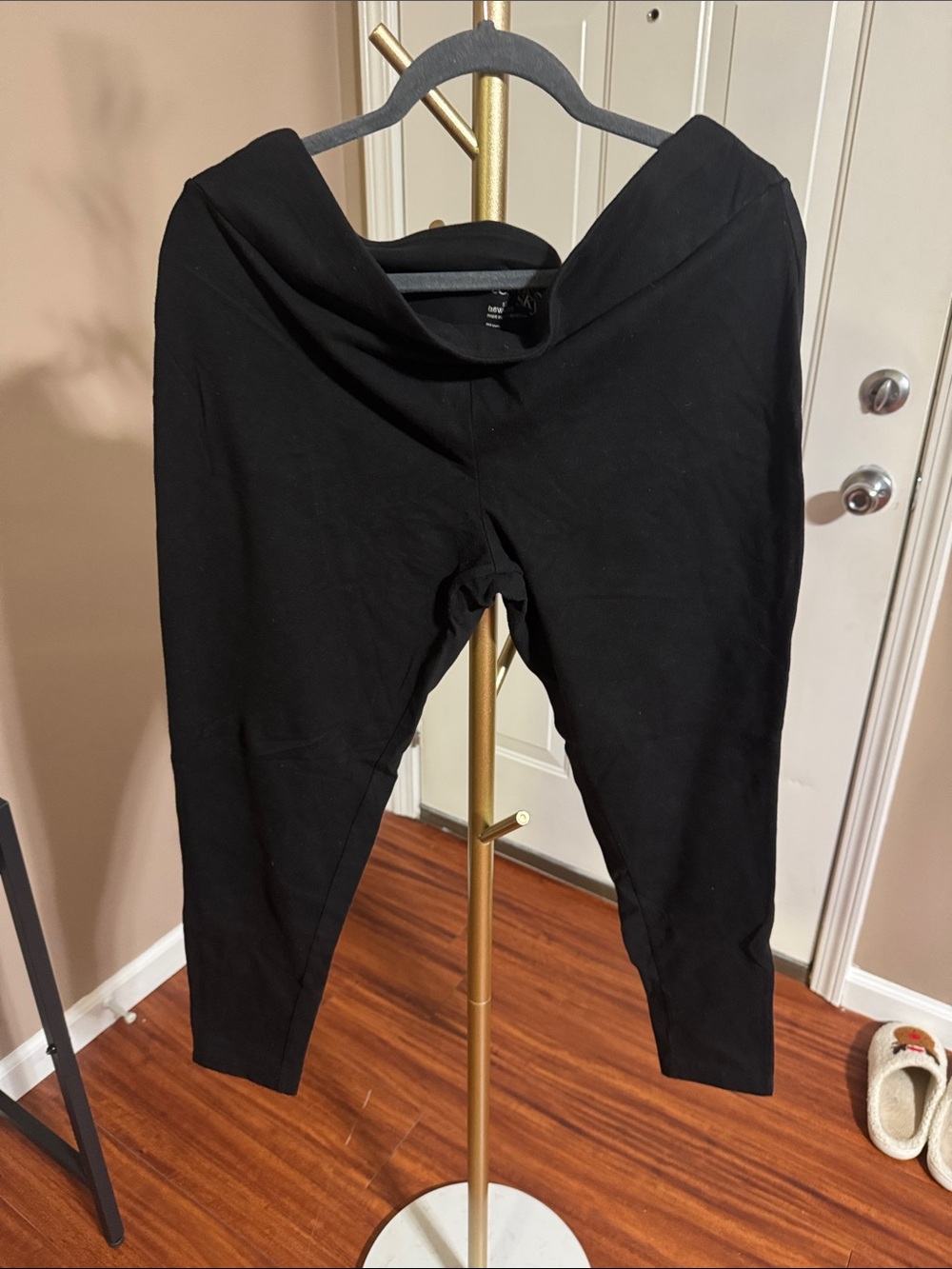 Black Women’s Stretch Leggings